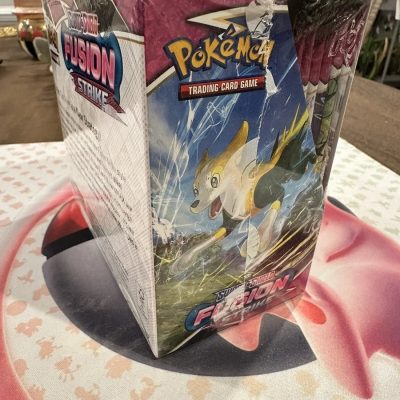 Pokemon TCG Fusion Strike
Booster Box 36 Packs Sword
& Shield New Factory Sealed