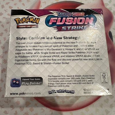 Pokemon TCG Fusion Strike
Booster Box 36 Packs Sword
& Shield New Factory Sealed